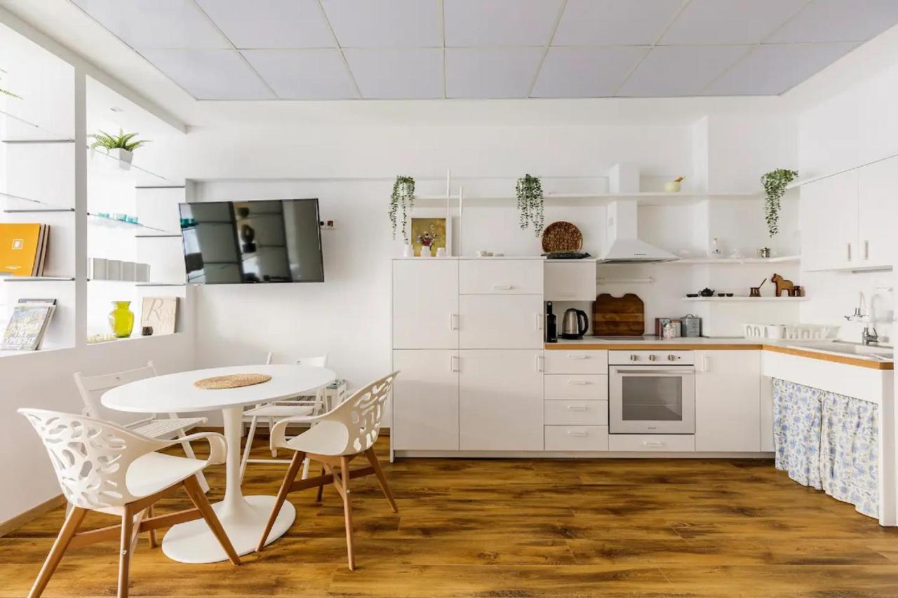 Felicity Loft In Thessaloniki _ Accessible & Comfortable Exterior photo